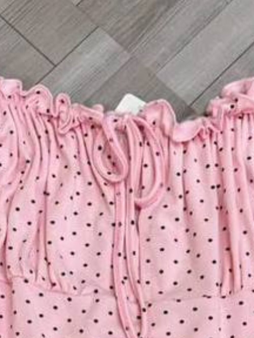 Pink Polka Dot Off Shoulder Top & White Pleated Skirt Set - Picture 3 of 5